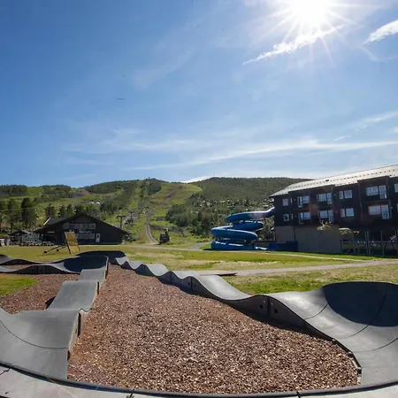 In The Heart Of Geilo, Walk To Everything Apartman *